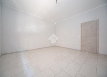 Two-room apartment Via Val della Torre, Torino (neighborhood Lucento) - photo 13