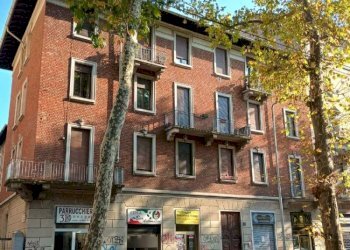 Trilocale via GIAMBELLINO 71, Milano (zona Giambellino) - foto 1