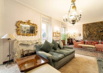 Foto 1 - Four-room apartment Piazza Sant'ambrogio, Milano - photo 1