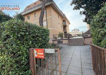 Foto 2 - Quadrilocale Via Sant'Anna
 
1/b, Monfalcone - foto 2