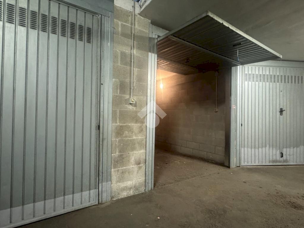 Box Via Nicomede Bianchi, Torino (zona Parella) - foto 2