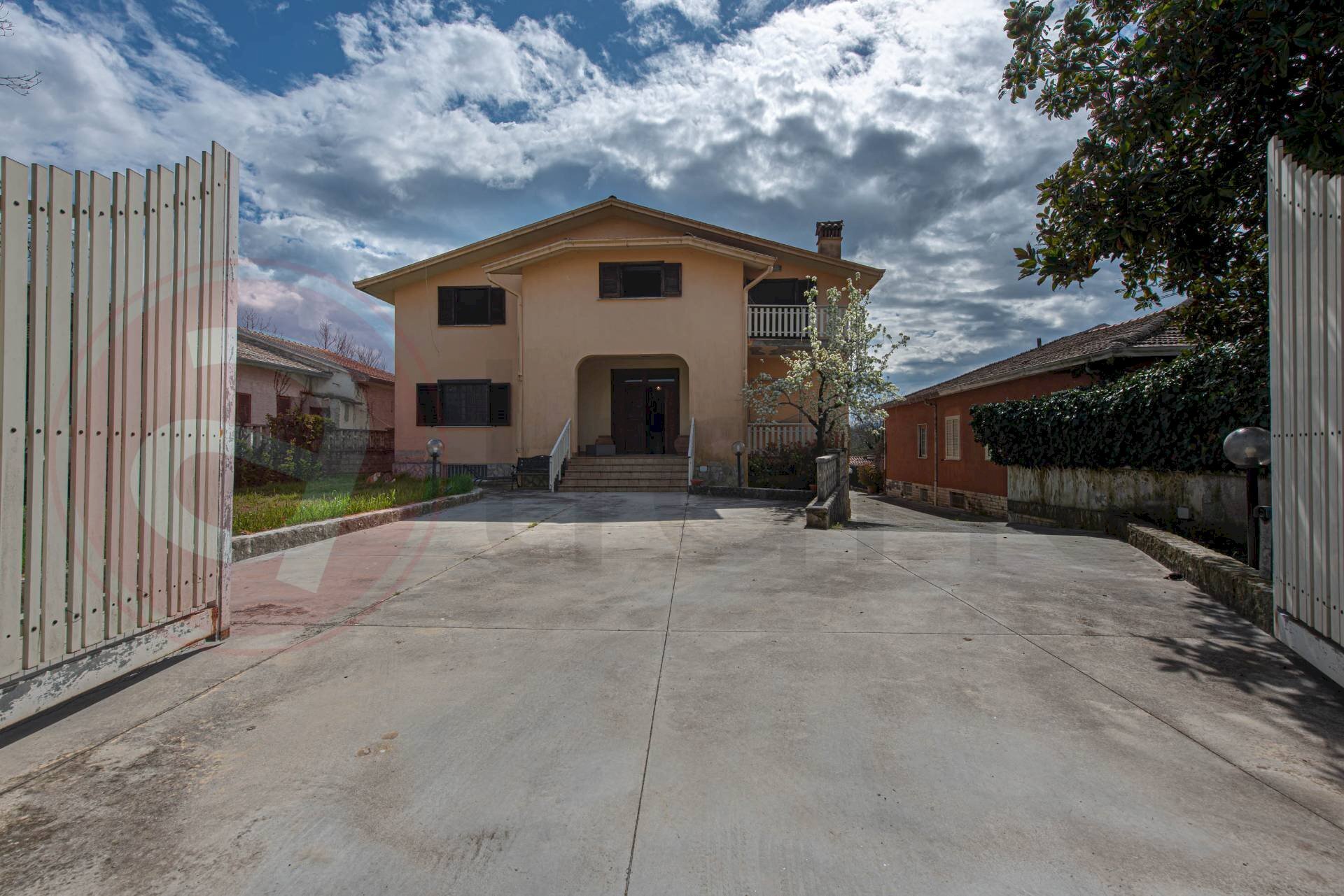 Foto 1 - Villa Via Campanile, Arce - foto 1