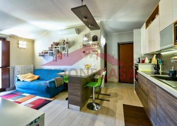 Foto 5 - Two-room apartment VIA PELLEGRINO ROSSI
 
83, Milano - photo 5