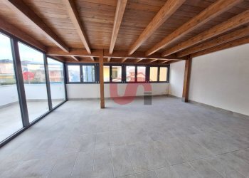 Foto 2 - Commercial Premises Via Tiengo, Benevento - photo 2