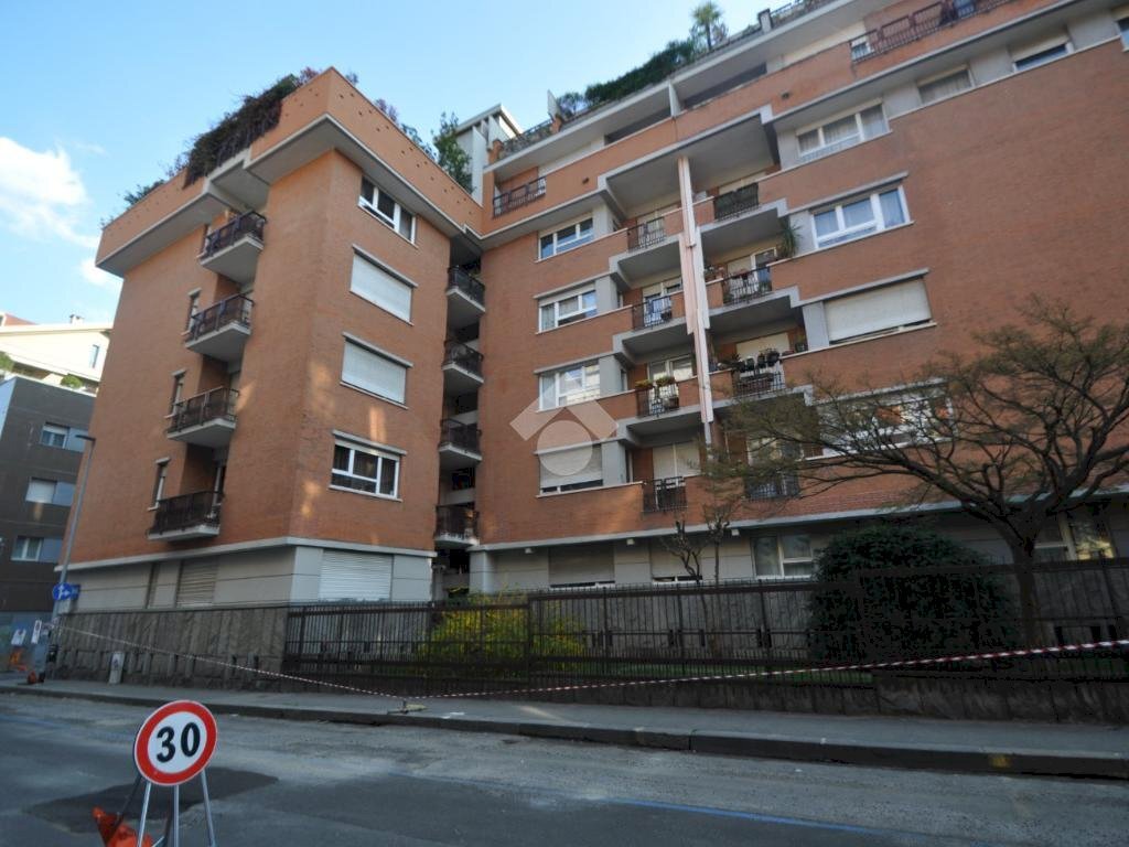 Quadrilocale Via Tommaso Grossi, Torino (zona San Salvario) - foto 1