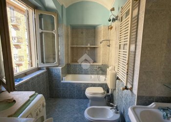 Trilocale Via nizza, Torino (zona San Salvario) - foto 6