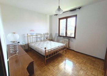 Camera / camera da letto - Appartamento via Lodi
 
28, Busto Arsizio - foto 9