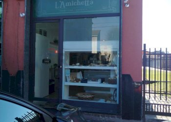 Edificio all\'aperto - Commercial Activity Via Garibaldi
78, Cornaredo - photo 2