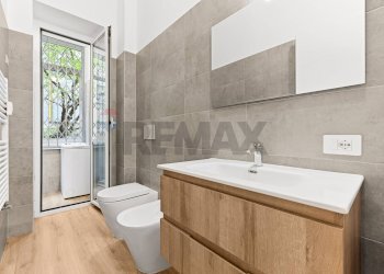 Bagno - Bilocale via washington
 
106, Milano - foto 7