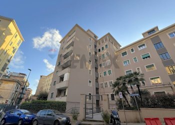 Edificio all\'aperto - Quadrilocale Via San Giacomo Dei Capri
 
21, Napoli - foto 32