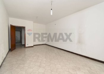 Stanza vuota - Quadrilocale Via San Giovanni
 
14, Mascali - foto 2