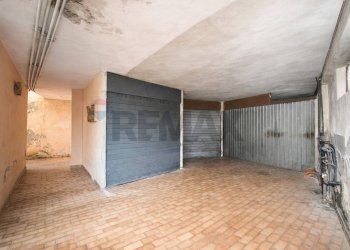 Garage - Quadrilocale Via San Giovanni
 
14, Mascali - foto 20