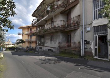 Edificio all\'aperto - Quadrilocale Via San Giovanni
 
14, Mascali - foto 22