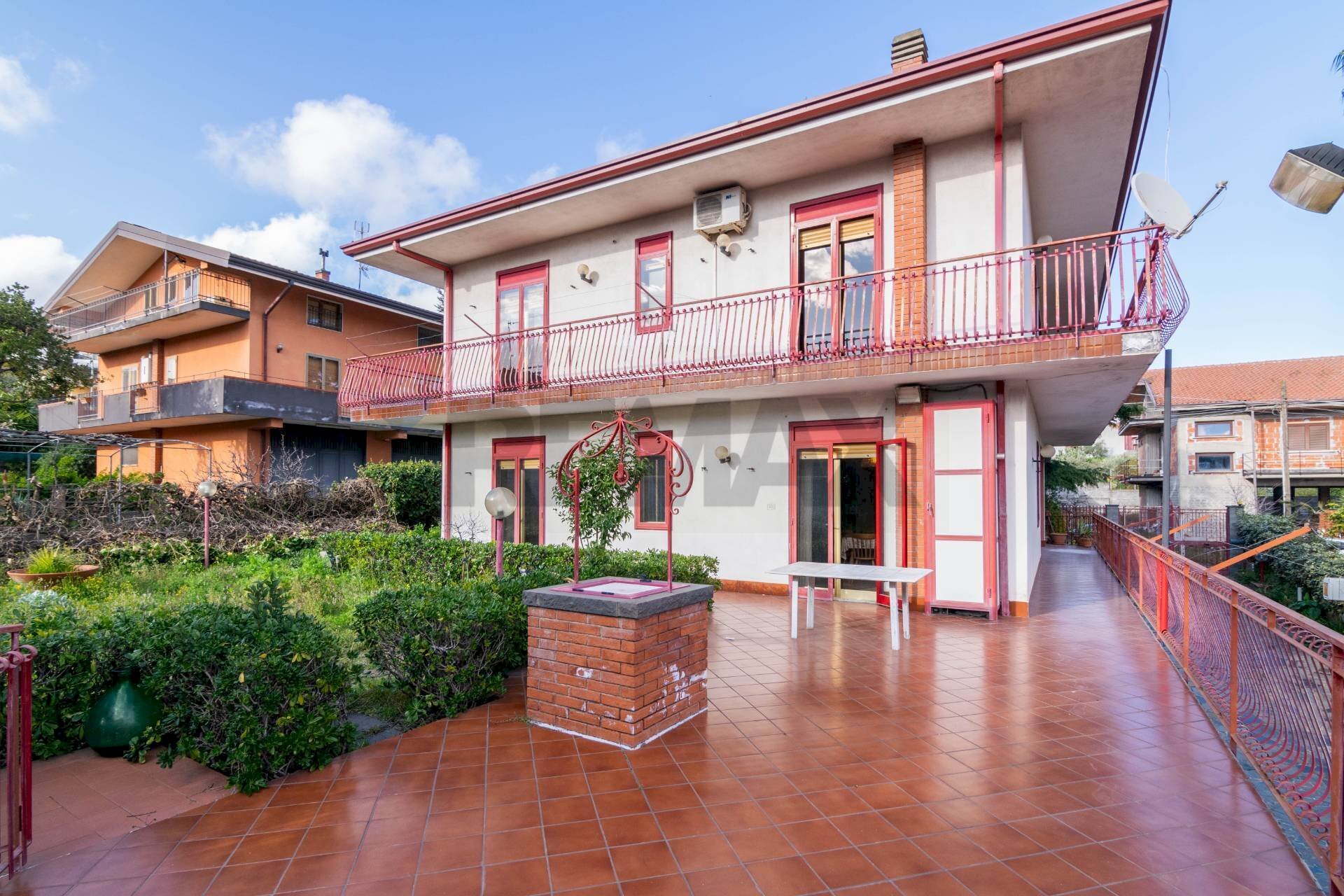 Casa all\'aperto - Semi-detached house via Annibale Riccò
 
13/15, Nicolosi - photo 3