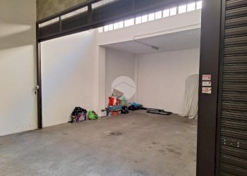 Box Via roccavione, Torino (zona Borgo Vittoria) - foto 4