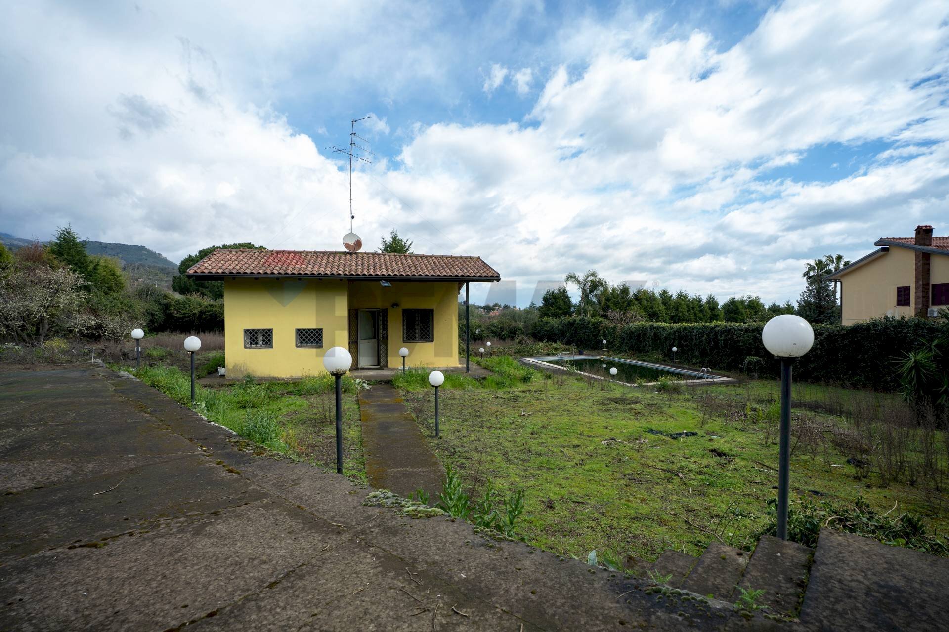 Casa all\'aperto - Villa Via Giacomo Leopardi
 
7, Viagrande - foto 1