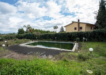 Piscina - Villa Via Giacomo Leopardi
 
7, Viagrande - foto 4