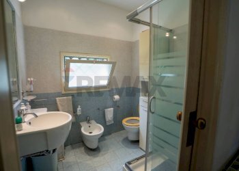 Bagno - Villa Via Giacomo Leopardi
 
7, Viagrande - foto 14