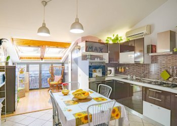 Cucina - Appartamento Via Santi Elena e Costantino
 
89, Aci Catena - foto 15