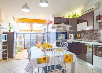 Cucina - Appartamento Via Santi Elena e Costantino
 
89, Aci Catena - foto 17