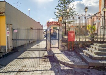 Edificio all\'aperto - Appartamento Via Santi Elena e Costantino
 
89, Aci Catena - foto 28