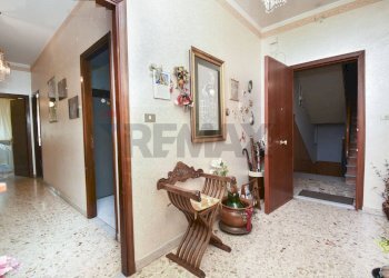 Hall / corridoio - Appartamento via Luigi Capuana
10, Viagrande - foto 10