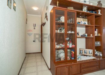 Hall / corridoio - Appartamento Via San Paolo
 
59, Catania - foto 12