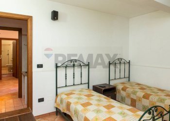 Camera / camera da letto - Appartamento Piazza VI Novembre
 
44, Mascali - foto 13