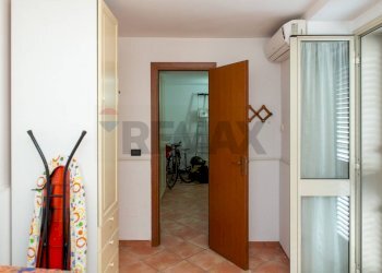 Hall / corridoio - Appartamento Piazza VI Novembre
 
44, Mascali - foto 14