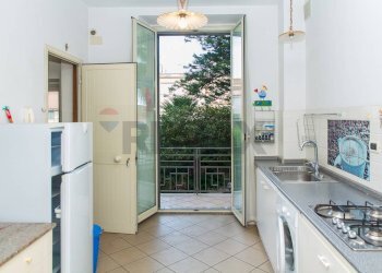 Cucina - Appartamento Piazza VI Novembre
 
44, Mascali - foto 23