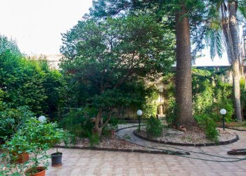 Giardino - Appartamento Piazza VI Novembre
 
44, Mascali - foto 29