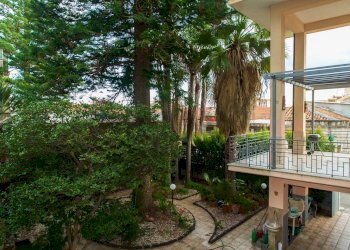 Giardino - Appartamento Piazza VI Novembre
 
44, Mascali - foto 31