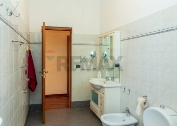 Bagno - Appartamento Piazza VI Novembre
 
44, Mascali - foto 39