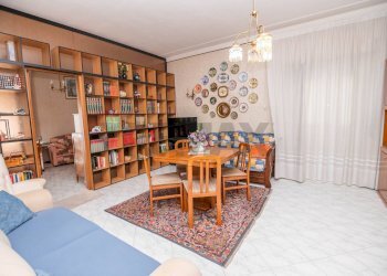 Sala da pranzo - Apartment Via Mineo
 
11, Catania - photo 20