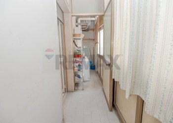 Hall / corridoio - Apartment Via Mineo
 
11, Catania - photo 27