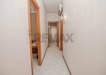 Hall / corridoio - Apartment Via Mineo
 
11, Catania - photo 29