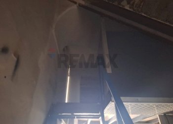 Scale - Locale Commerciale Via Coniglio
 
70, Paterno - foto 8