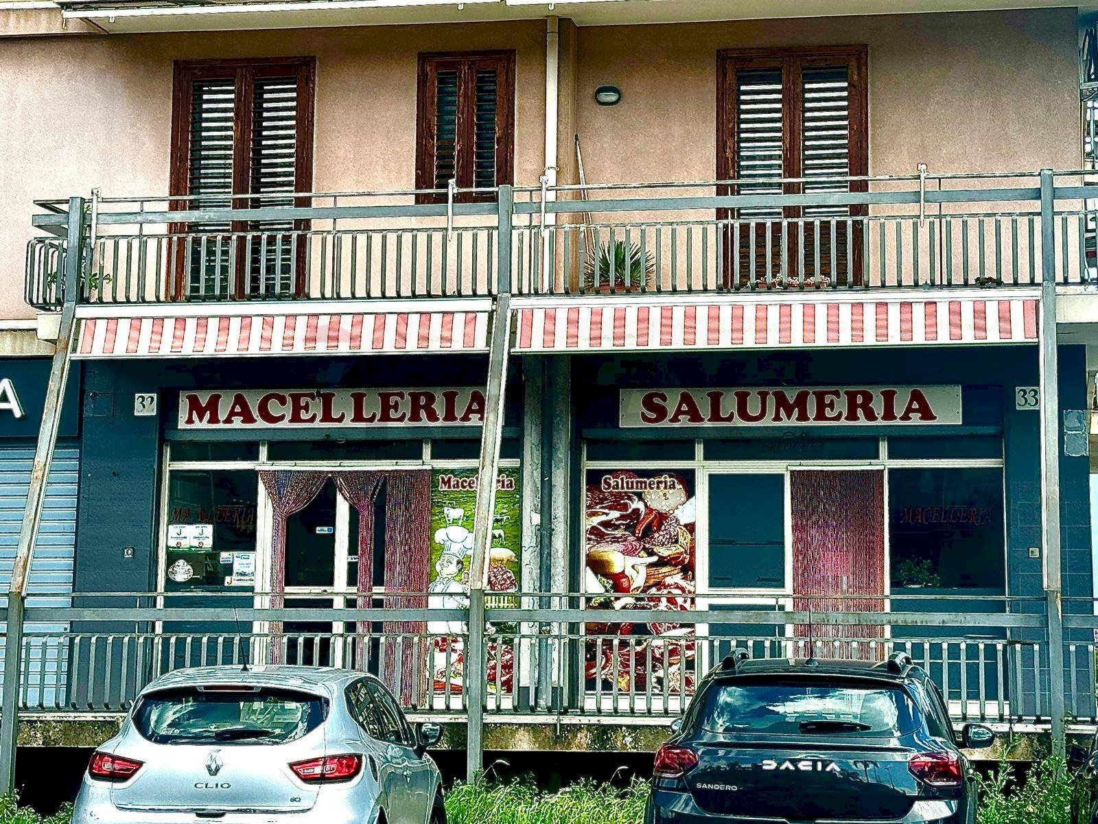 Edificio all\'aperto - Commercial Activity Via Santi Bonaccorsi, Aci Catena - photo 3