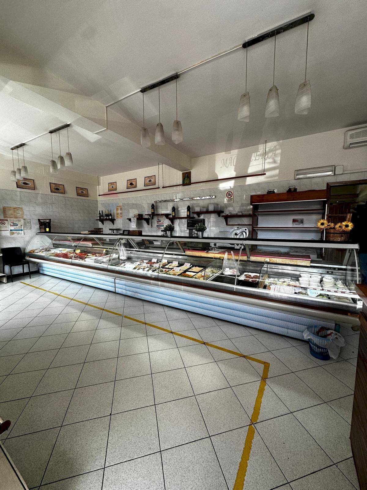 Cucina - Commercial Activity Via Santi Bonaccorsi, Aci Catena - photo 2