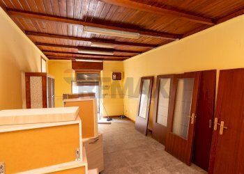 Hall / corridoio - Locale Commerciale Via Conte Alaimo
 
94, Lentini - foto 4