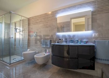 Bagno - Terraced Villa via minosse
 
23, Caltagirone - photo 42