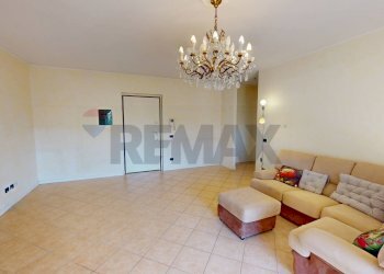 Soggiorno - Three-room apartment Via Trieste
 
7, Cassina de' Pecchi - photo 6