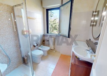 Bagno - Three-room apartment Via Trieste
 
7, Cassina de' Pecchi - photo 20