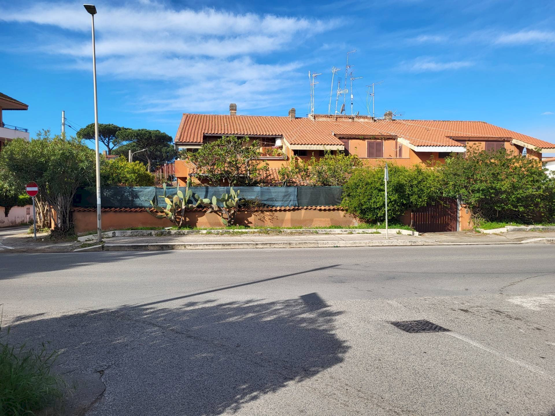 Edificio all\'aperto - Semi-detached house Via Tirelli
1, Anzio - photo 2