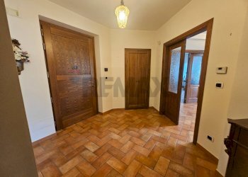 Hall / corridoio - Villa contrada fossa cerasa
 
snc, Padula - foto 5