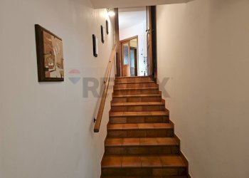 Scale - Villa contrada fossa cerasa
 
snc, Padula - foto 31