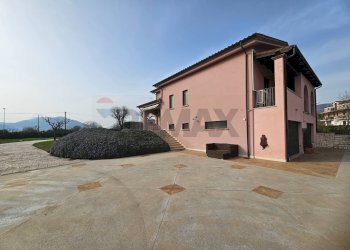 Casa all\'aperto - Villa contrada fossa cerasa
 
snc, Padula - foto 43