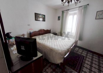 Camera / camera da letto - Casa semi indipendente via Vincenzo Julia, San Marco Argentano - foto 9