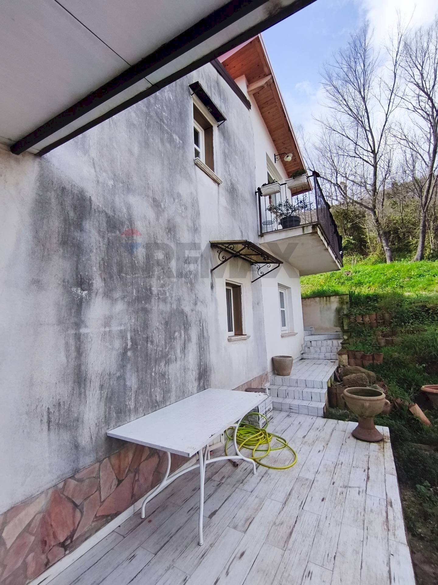 Casa all\'aperto - Casa indipendente ioggi - via della repubblica
 
10, Santa Caterina Albanese - foto 2