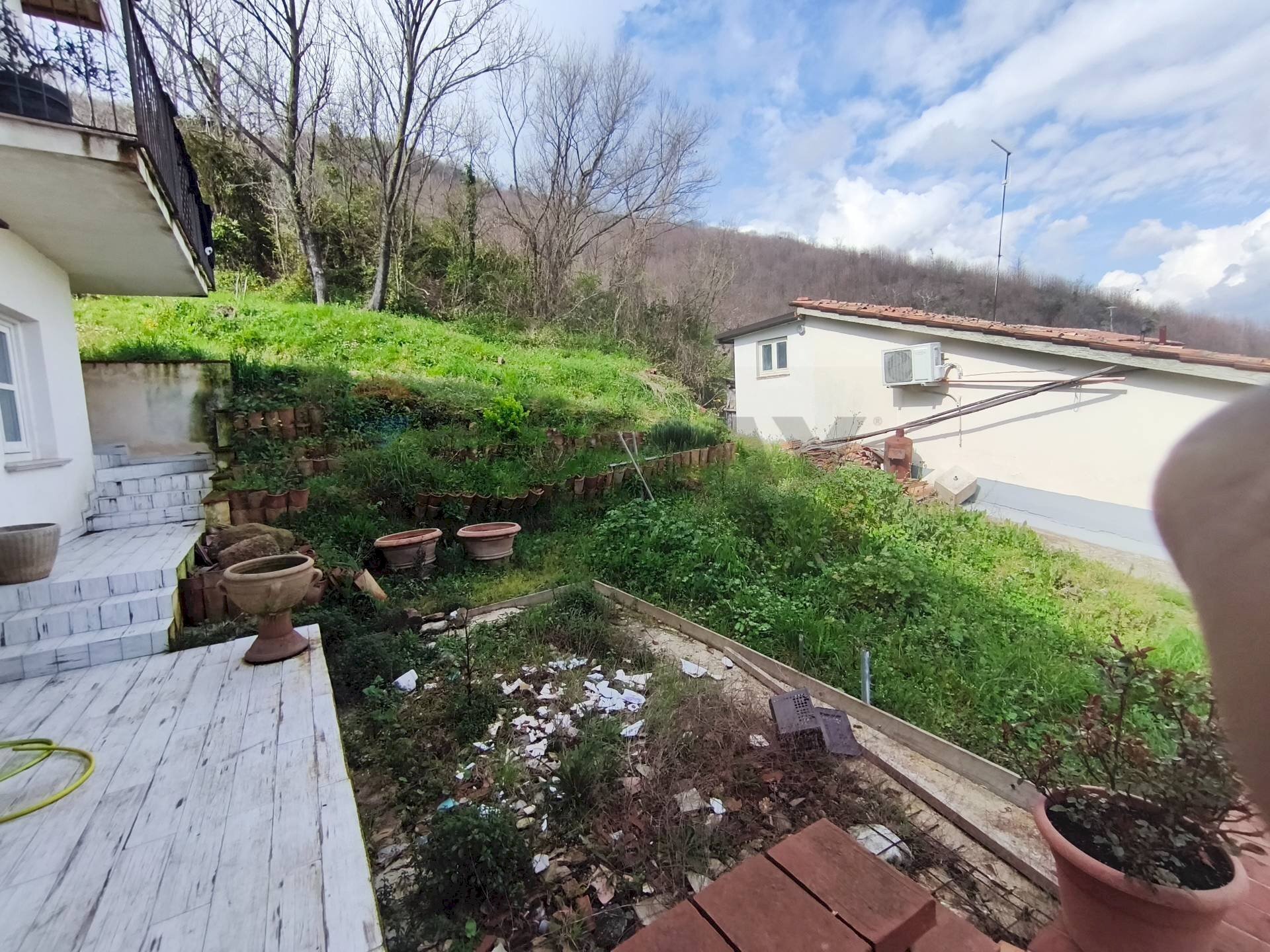Giardino - Casa indipendente ioggi - via della repubblica
 
10, Santa Caterina Albanese - foto 3